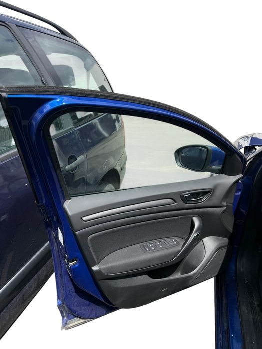 Porta Frente Esquerda - RENAULT MEGANE IV Hatchback