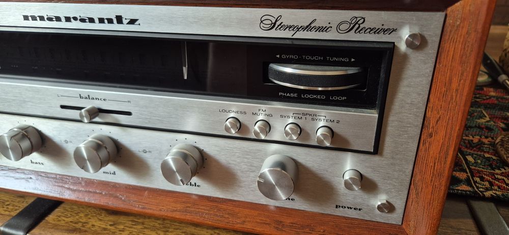 Amplituner Marantz 2238