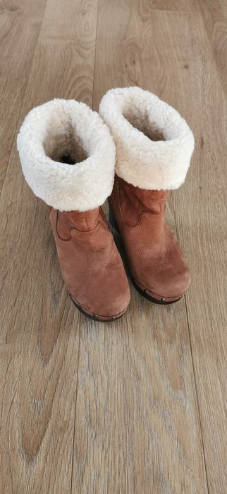 Ugg kozaki, botki z wywijana cholewka