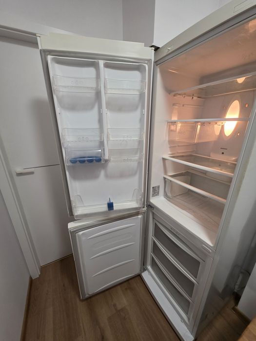 Lodówka LG NO Frost