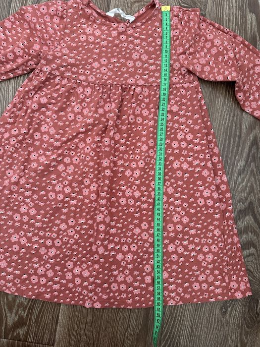 Сукня h&m на дівчинку 116/122