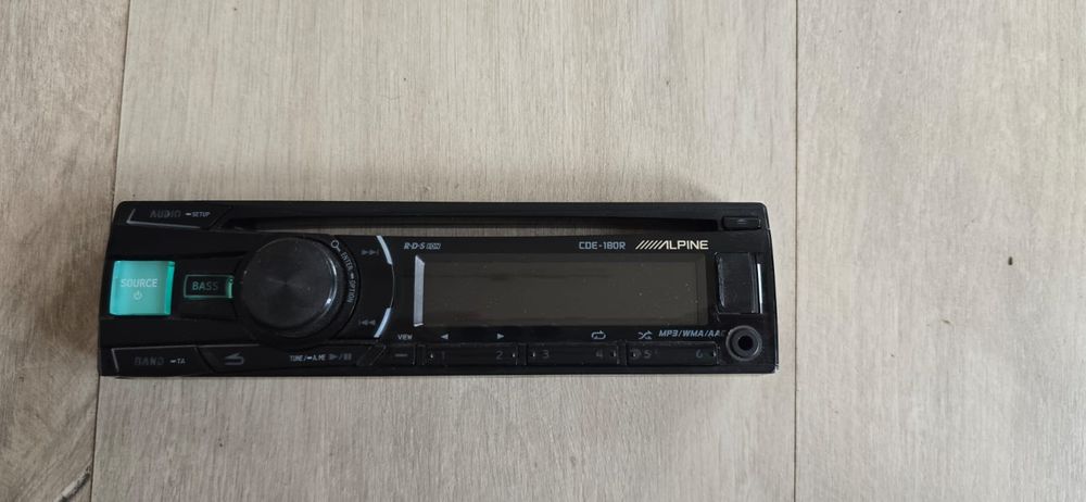 Radio samochodowe Alpine cde-180r