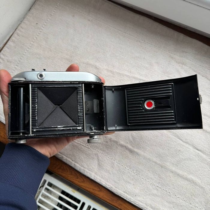 Aparat fotograficzny Nixette/ Nixon 120 Retro