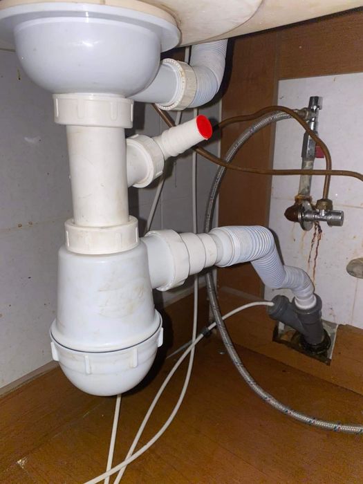 Виклик Сантехніка, заміна труб в квартирі / Вызов Сантехника Киев