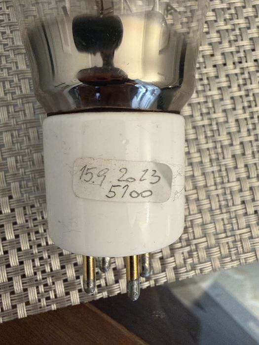 Audio Note . Par de monoblocos Quest 300B