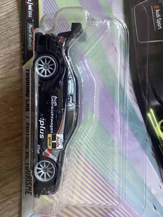Hot Wheels Premium Aero Styles 2008 Audi A4 Touring Car