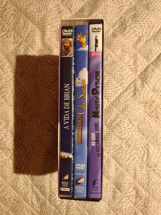 Pack 3 filmes dos Monty Python em DVD (portes grátis)