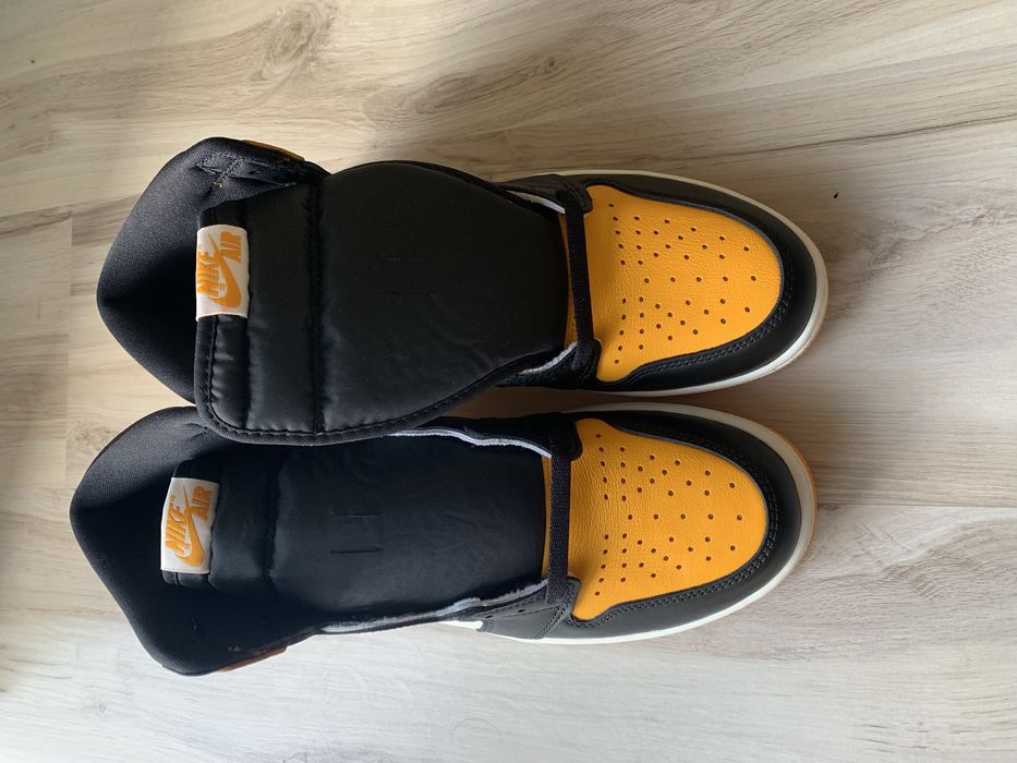 Nike Air Jordan 1 Retro High TAXI Yellow Toe