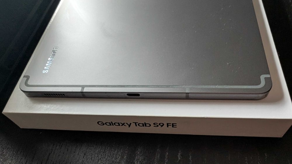 Samsung Galaxy Tab S9 FE 128GB | C/ Garantia (Maio 2024) + Extras