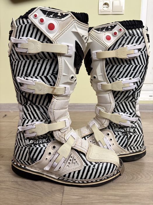 Мотоботинки Maverik Fly Racing