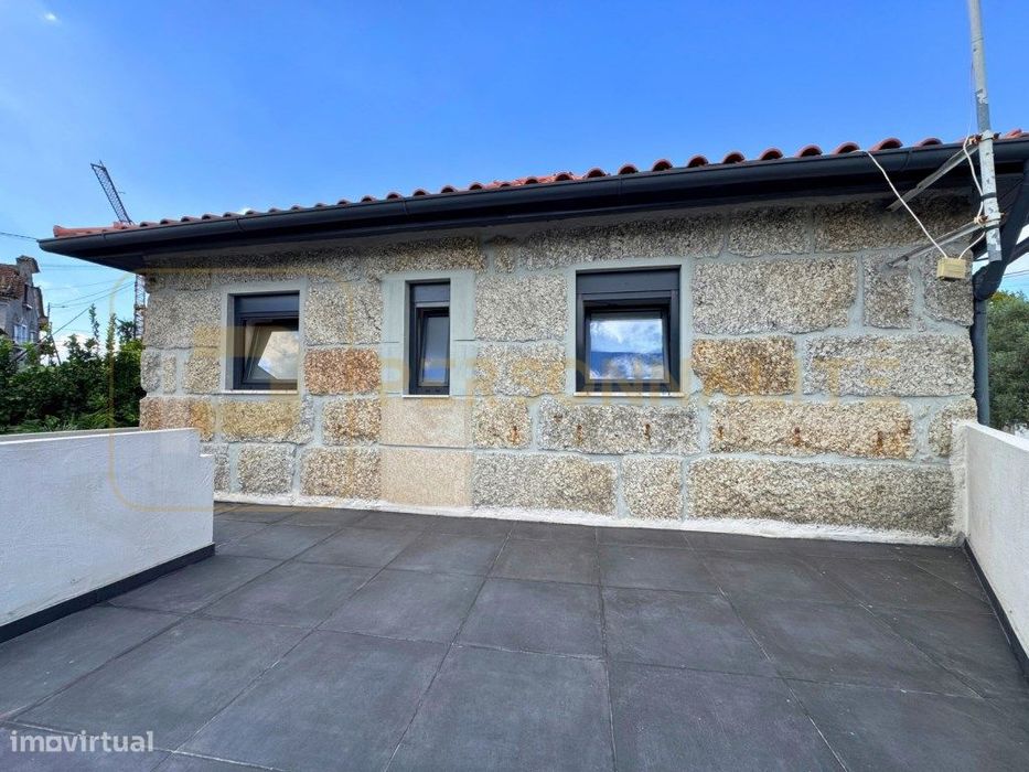 Acolhedor T2 com terraço