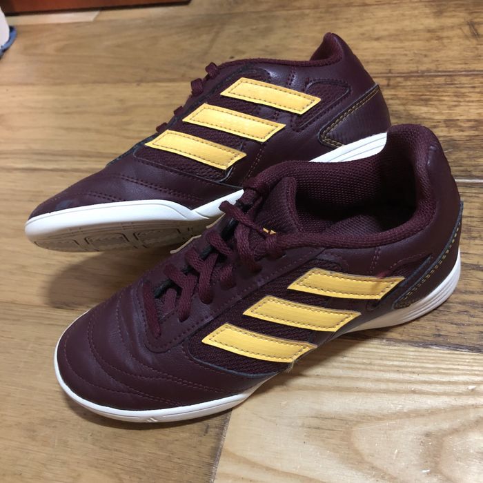 Halówki Adidas FR 35