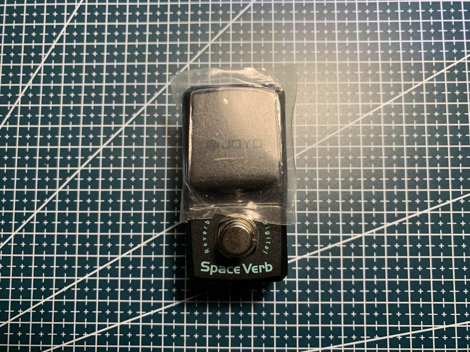 Педаль для електрогітари Joyo Space Verb