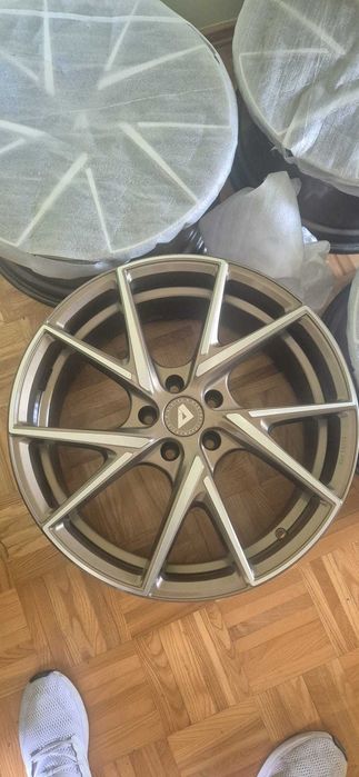 Felgi 19' + nowe opony