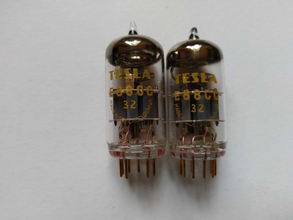 Bufor lampowy class A ze wskaźnikami VU analog