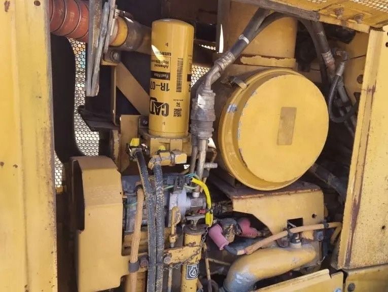 Продам бульдозер Caterpillar D 5 N LGP , 2007 г