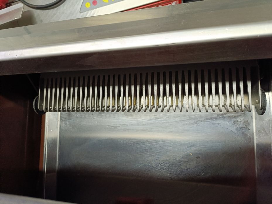 Хліборізка. Машина для нарізання хлібу. MHS