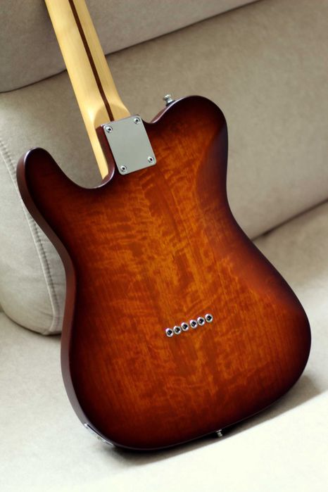Flame Tell Telecaster Custom (Mayones)