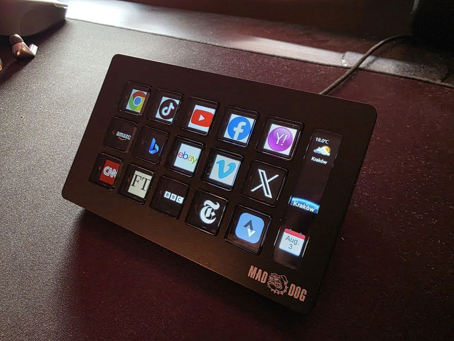 MAD DOG GK150 Stream Deck panel streamingowy 15 przycisków (Czarny)