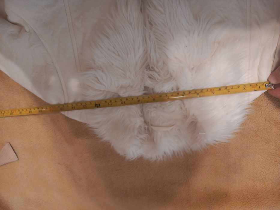 Korzuszek biały, rozm. chyba M