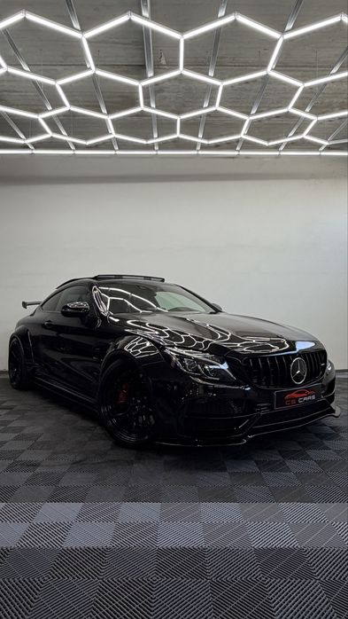 Mercedes-AMG C 63 S Coupé foto 2