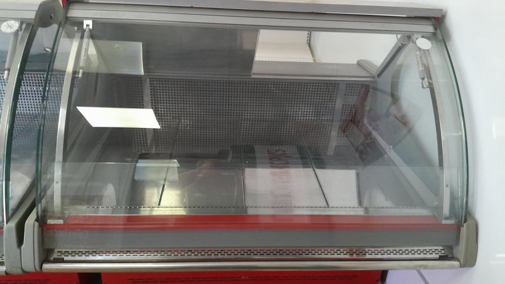 Холодильная витрина Технохолод 200 см