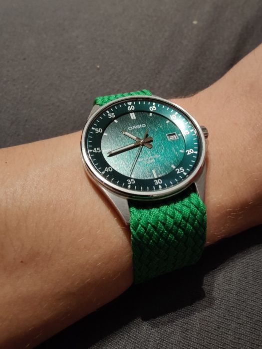 Zegarek Casio MTP zielony