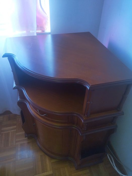 Móvel de canto  para TV