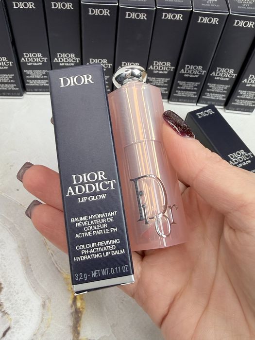 Бальзам для губ Dior Addict Lip Glow 011 Rose Gold