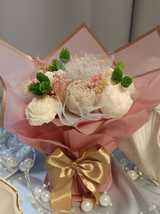 Bukiet z wosku sojowego