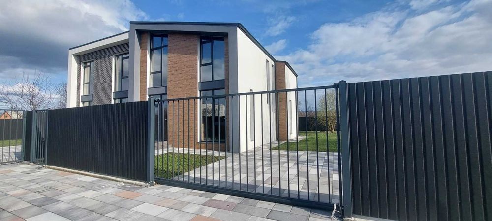 Нові Петрівці, сучасний стильний дуплекс 121 кв.м