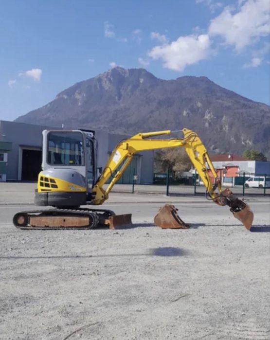 Mini giratoria kobelco