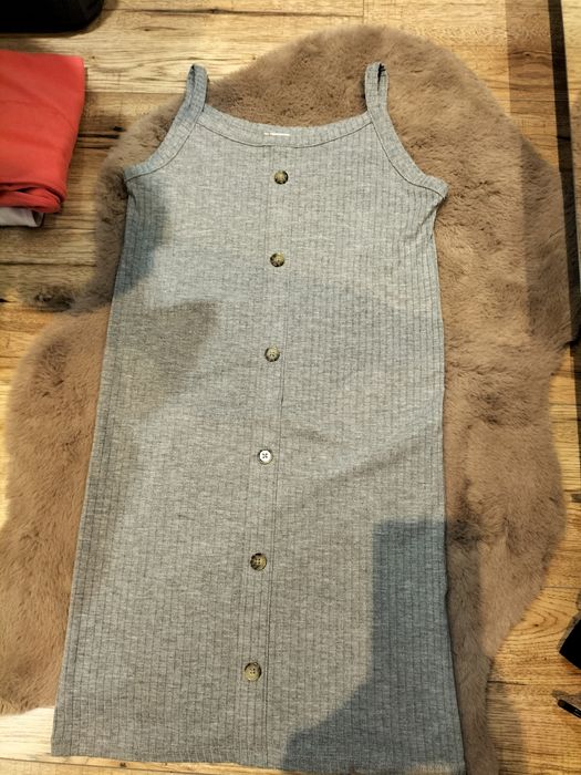 Sukienki. Sportowe. Rozm S/ Xs