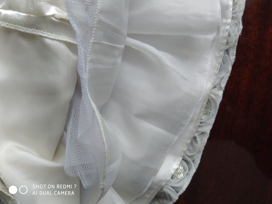 Плаття на 9 місяців