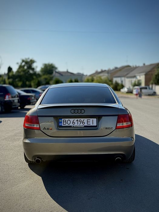 Audi A6 C6.