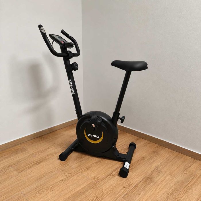 NOWY Rower Stacjonarny Magnetyczny Treningowy Pionowy Do Ćwiczeń Domowy Fitness 8 Poziomów Opór Regulowany LCD Pomiar Pulsu 110kg OKAZJA