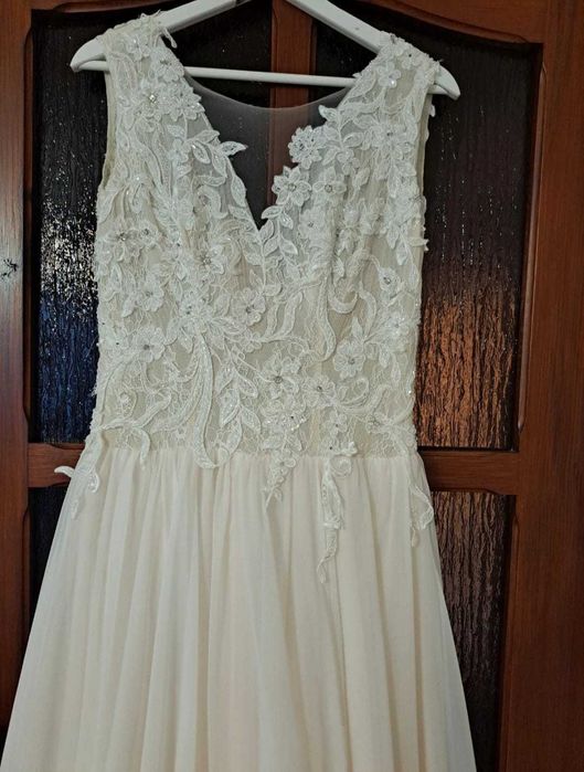 Suknia ślubna Ivory, rozmiar 38