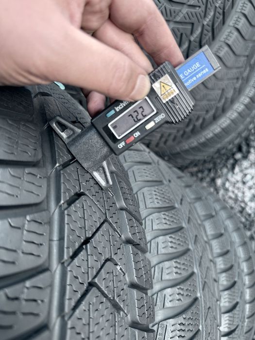 205 60 16 Pirelli Sottozero 3 99% 2024 Шини Зима