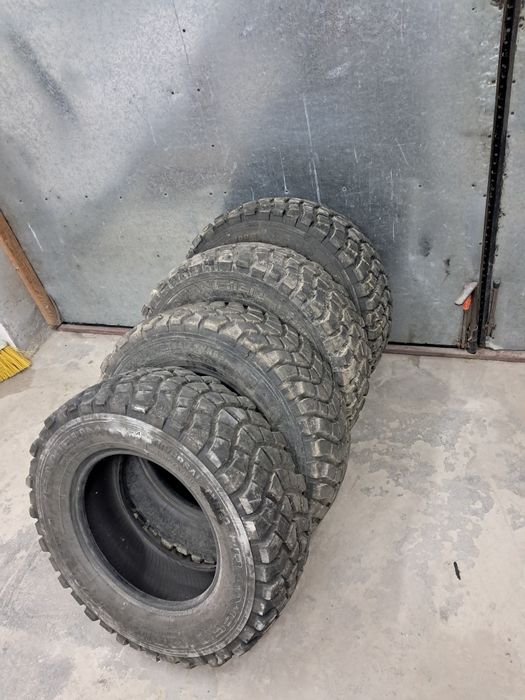 Opony mt 225 70 15
