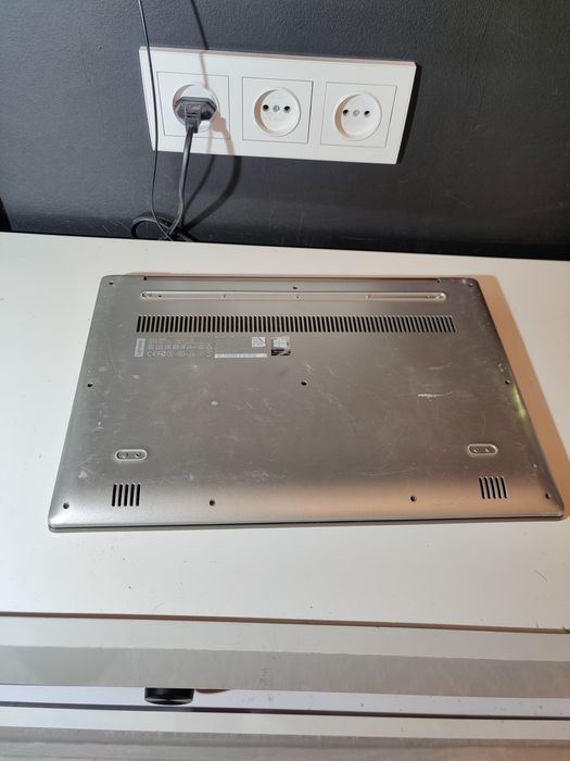 Ноутбук 15.6 lenovo IdeaPad 320s/ nvidia 2 ГБ /i5 8250u/8 ГБ/SSD 256