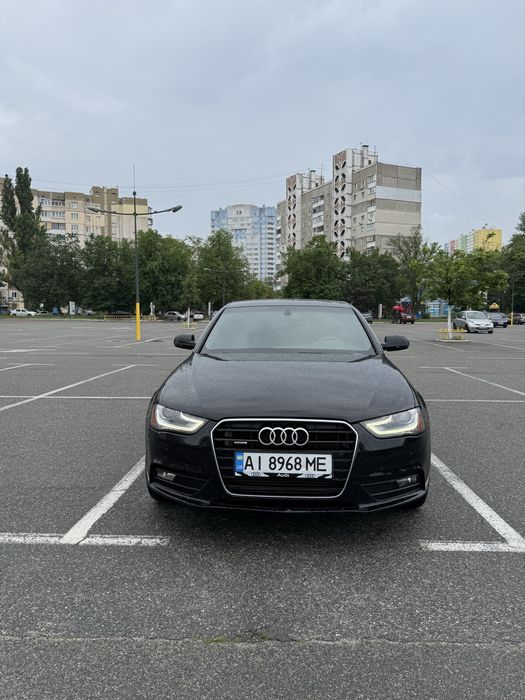 Продам Audi A4 B8