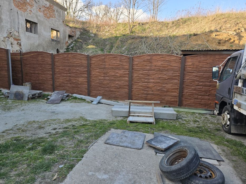 Montaż/malowanie ogrodzeń betonowych