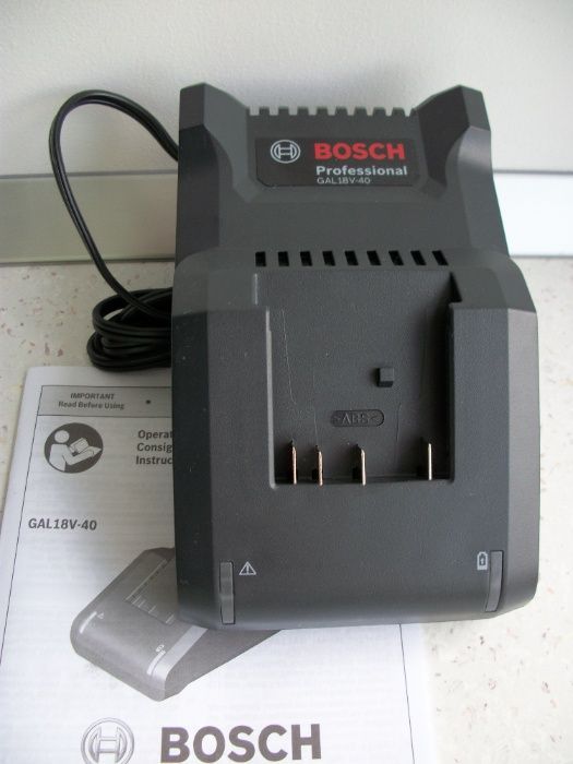 Зарядное устройство Bosch GAL18V-40 Professional 14,4 – 18 В (230В)