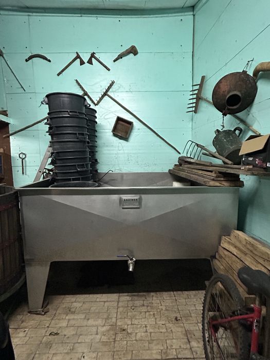 Tanque / Lagar em Inox 2000L Águinox com Torneira