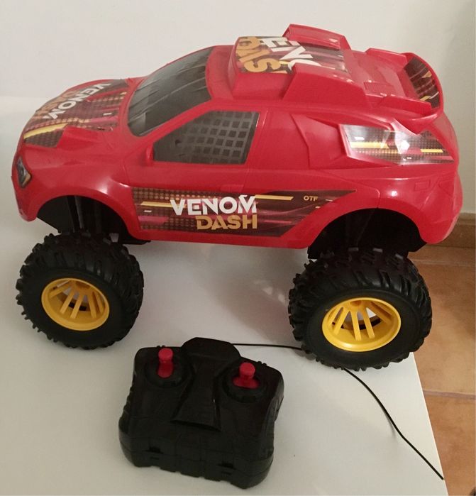 Carro telecomandado como novo