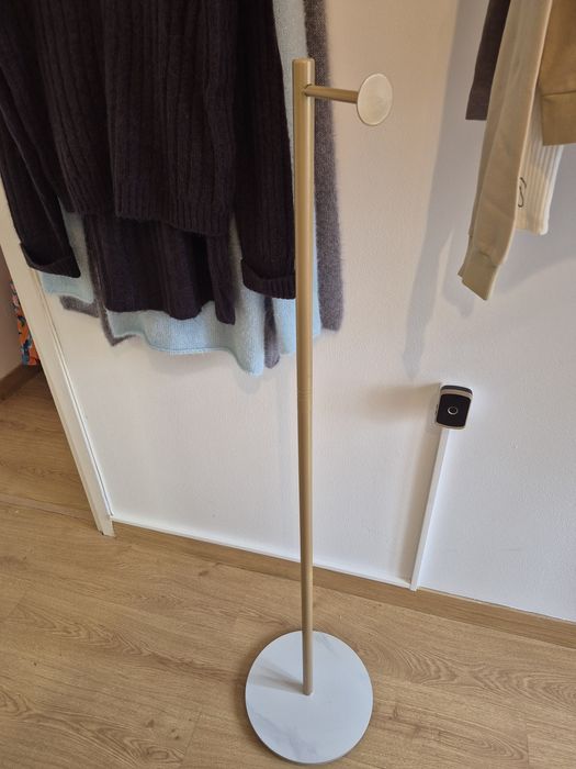 Cabides até 1.75 cm de altura ajustaveis