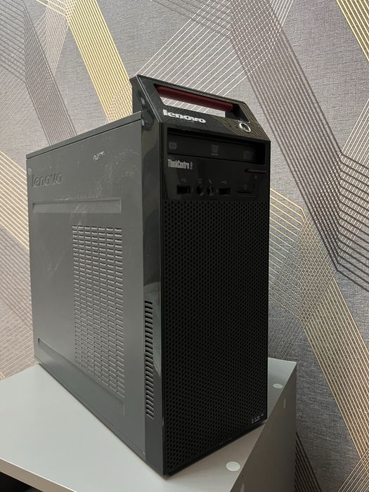 Корпус Lenovo ThinkCentre Tower + Блок живлення Casecom 400W