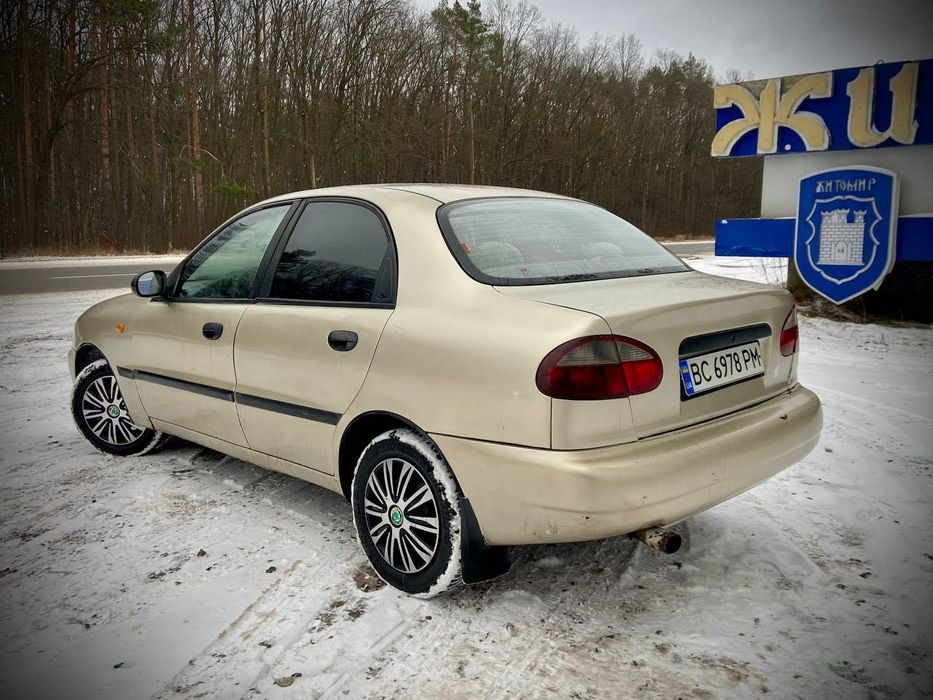 Daewoo Lanos 2004рік