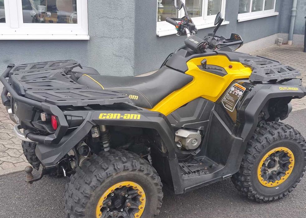 Can-Am Outlander 1000 XT-P