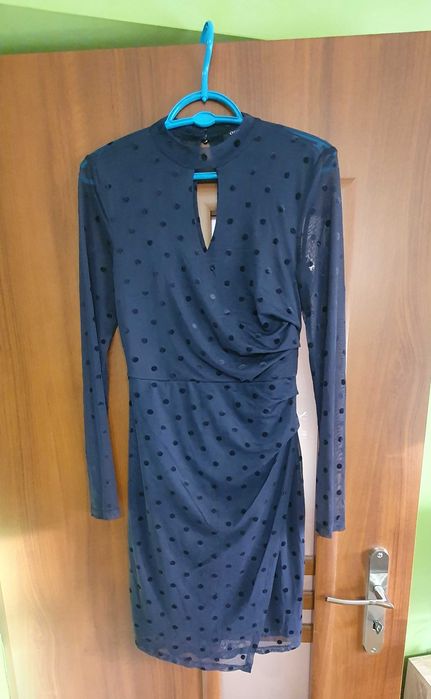 Granatowa sukienka rozmiar 36